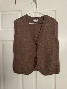 Alfred Dunner Wool Blend Petite Medium Brown Knit Button-Front Sweater Vest